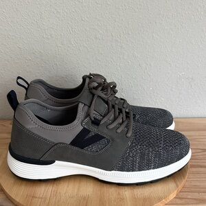 Dockers Adan Mens Round Closed Toe Slip-On Shoe